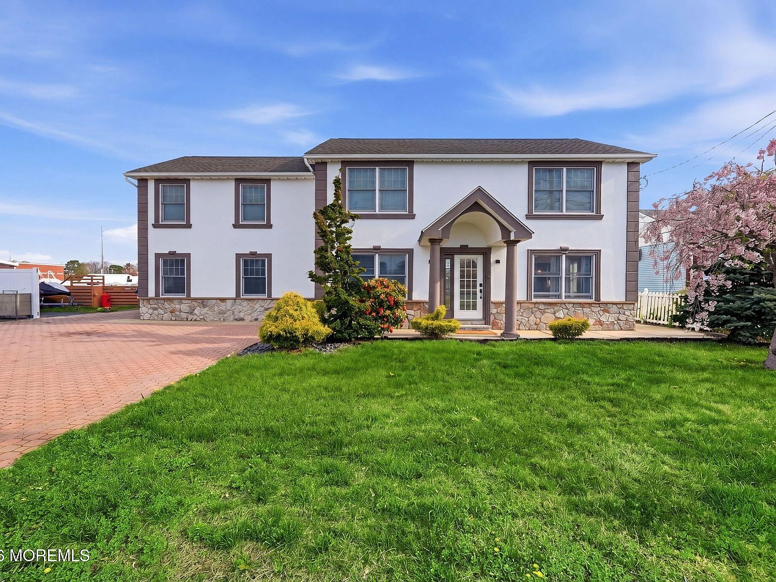 Photo of 10 Minturn Road, Toms River